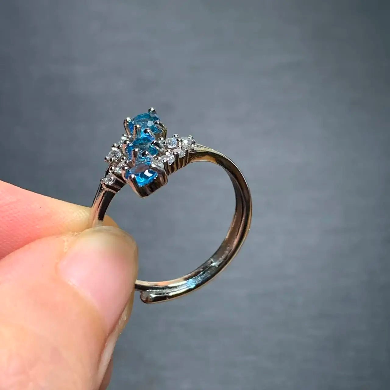 Vintage Natural Blue Topaz Ring For Women Copper Simple Fine Jewelry Stone Gemstone Classic Style - Xlam