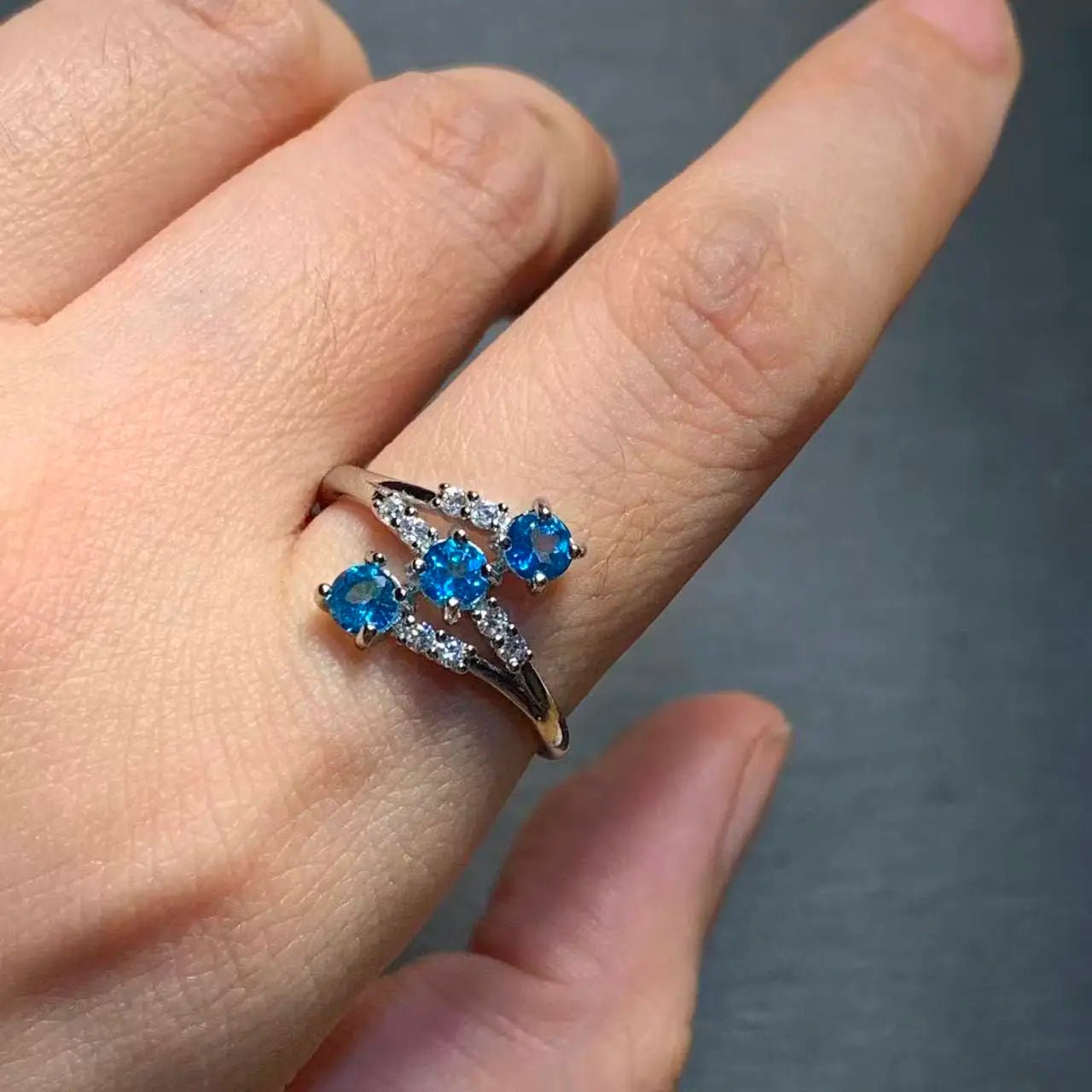 Vintage Natural Blue Topaz Ring For Women Copper Simple Fine Jewelry Stone Gemstone Classic Style - Xlam